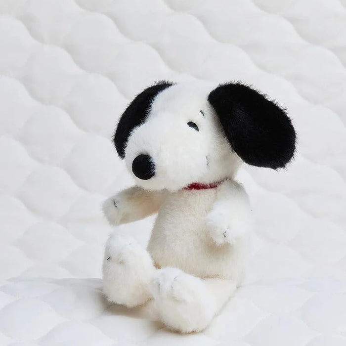 Plush PEANUTS SNOOPY ECO Fuzzy Cream 7"