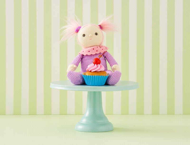Dinky Dinkum Sweet Treats-Clara Cupcake