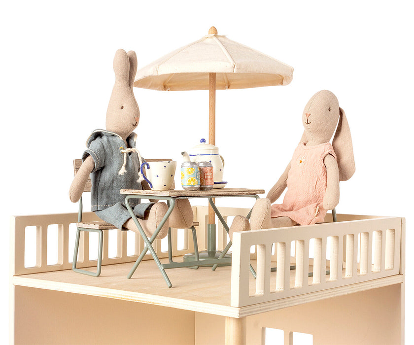 Miniature sunshade