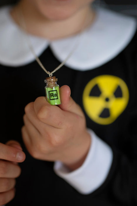 Marie The Scientist Set  5-6Y