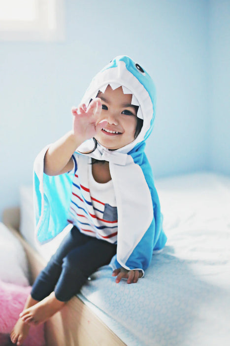 Baby Shark Cape 2-3Y